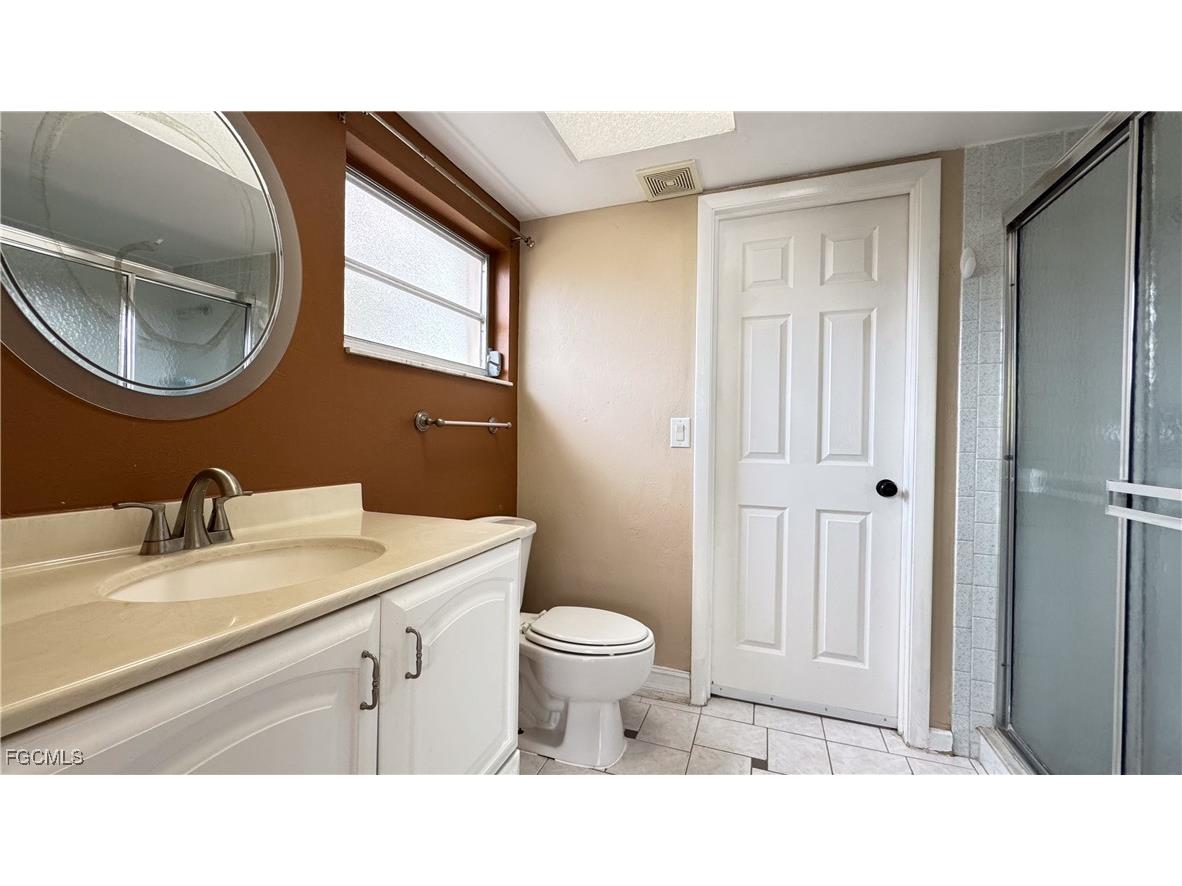 933 SE 26th Street Cape Coral FL 33904 2026004626 image16