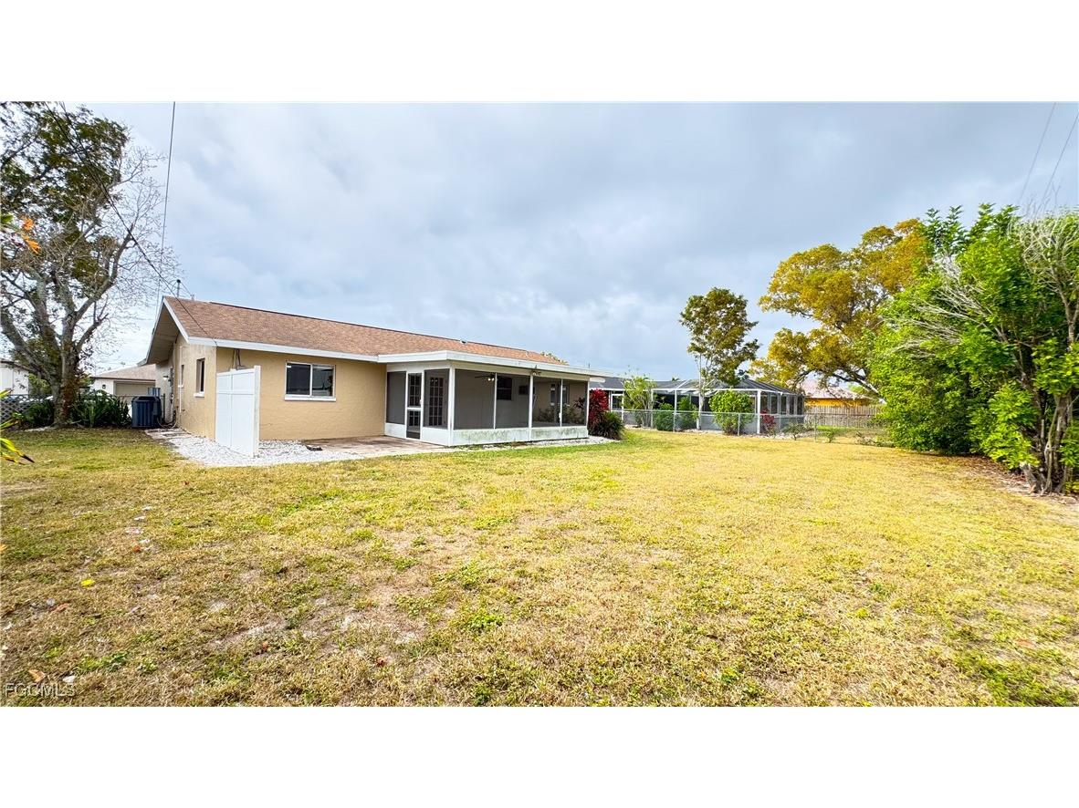 933 SE 26th Street Cape Coral FL 33904 2026004626 image20