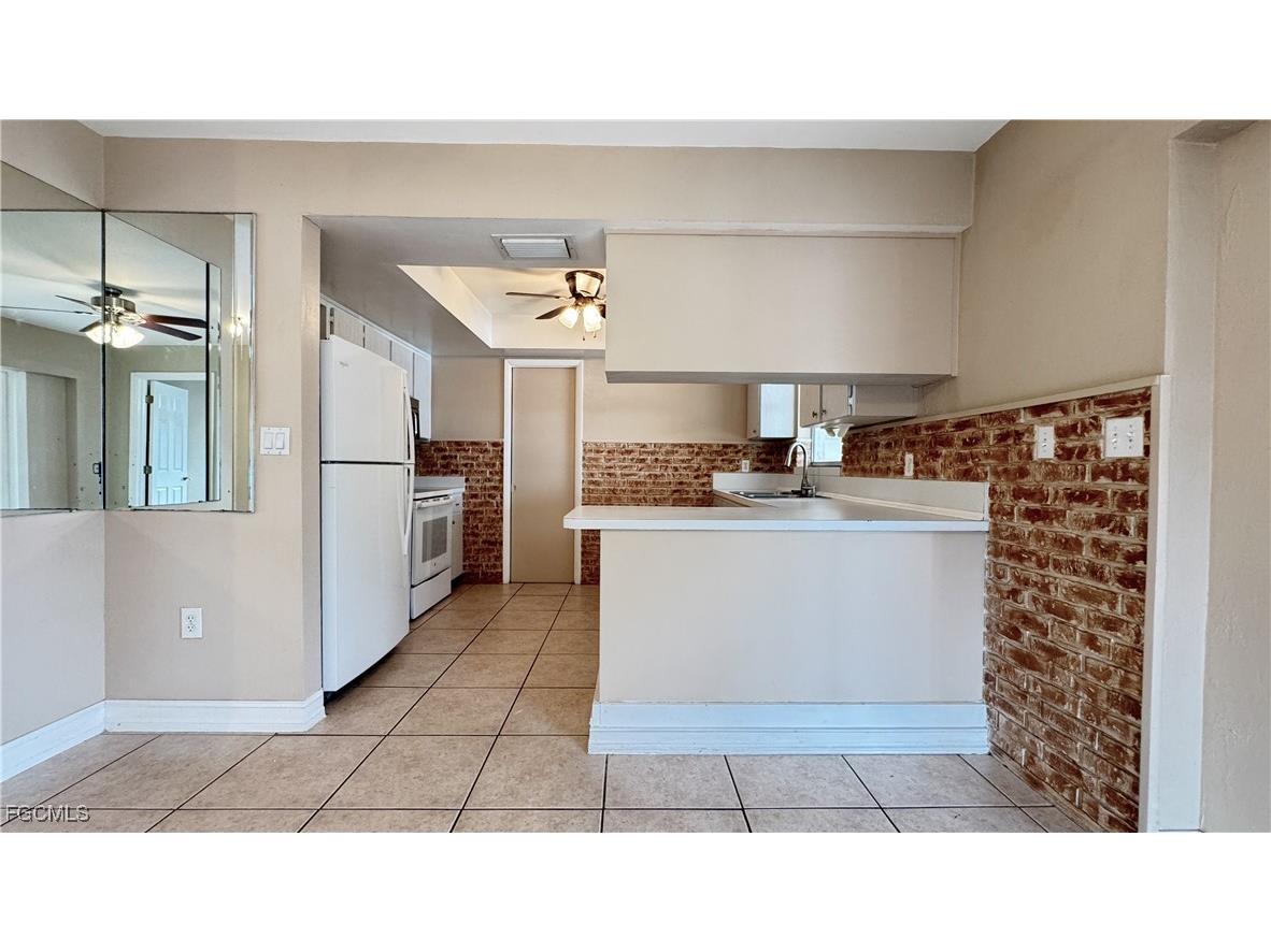 933 SE 26th Street Cape Coral FL 33904 2026004626 image4