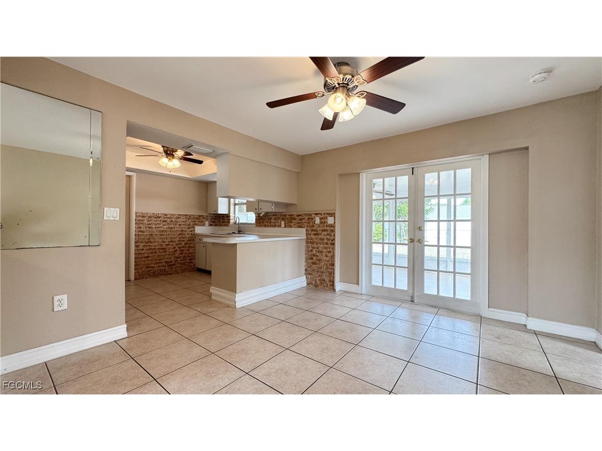 933 SE 26th Street Cape Coral FL 33904 2026004626 image5