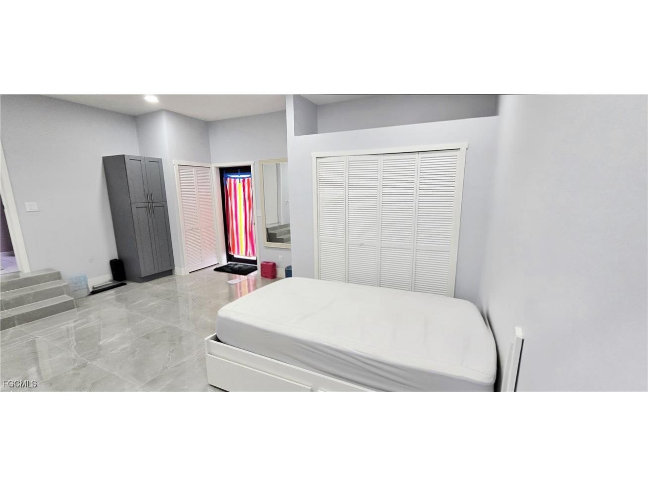 933 SW Santa Barbara Place Cape Coral FL 33991 2025000195 image17