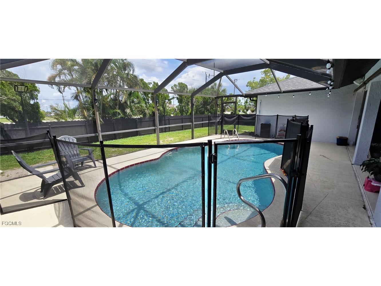 933 SW Santa Barbara Place Cape Coral FL 33991 2025000195 image2