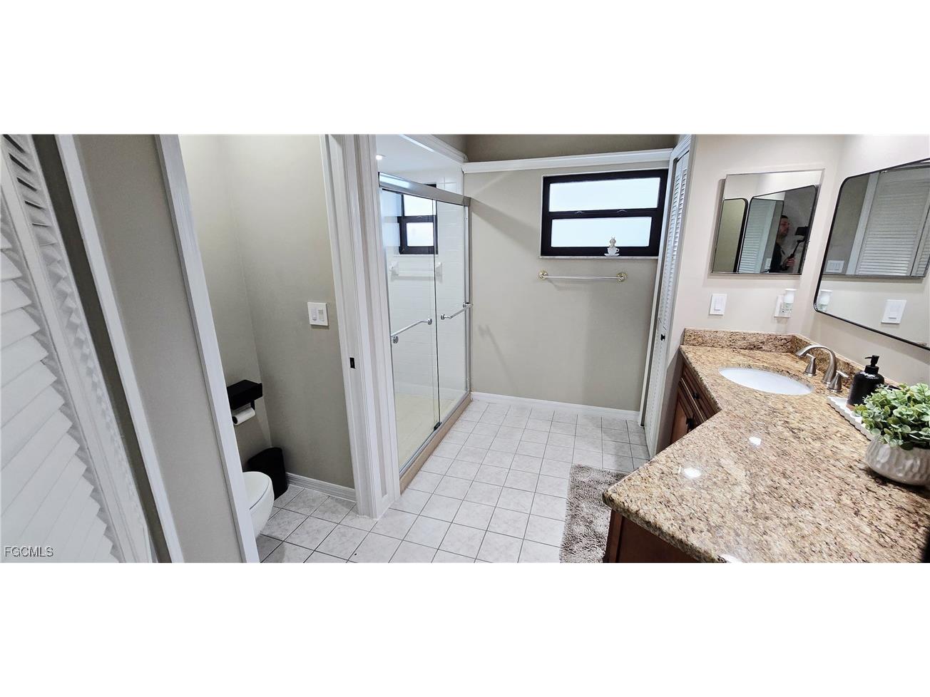 933 SW Santa Barbara Place Cape Coral FL 33991 2025000195 image26