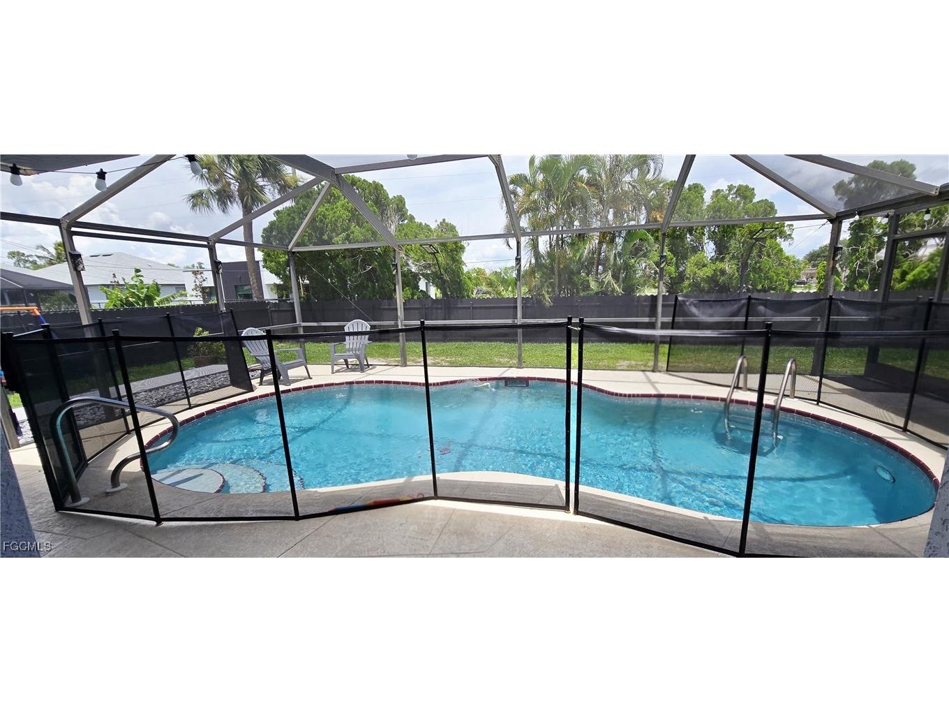 933 SW Santa Barbara Place Cape Coral FL 33991 2025000195 image3