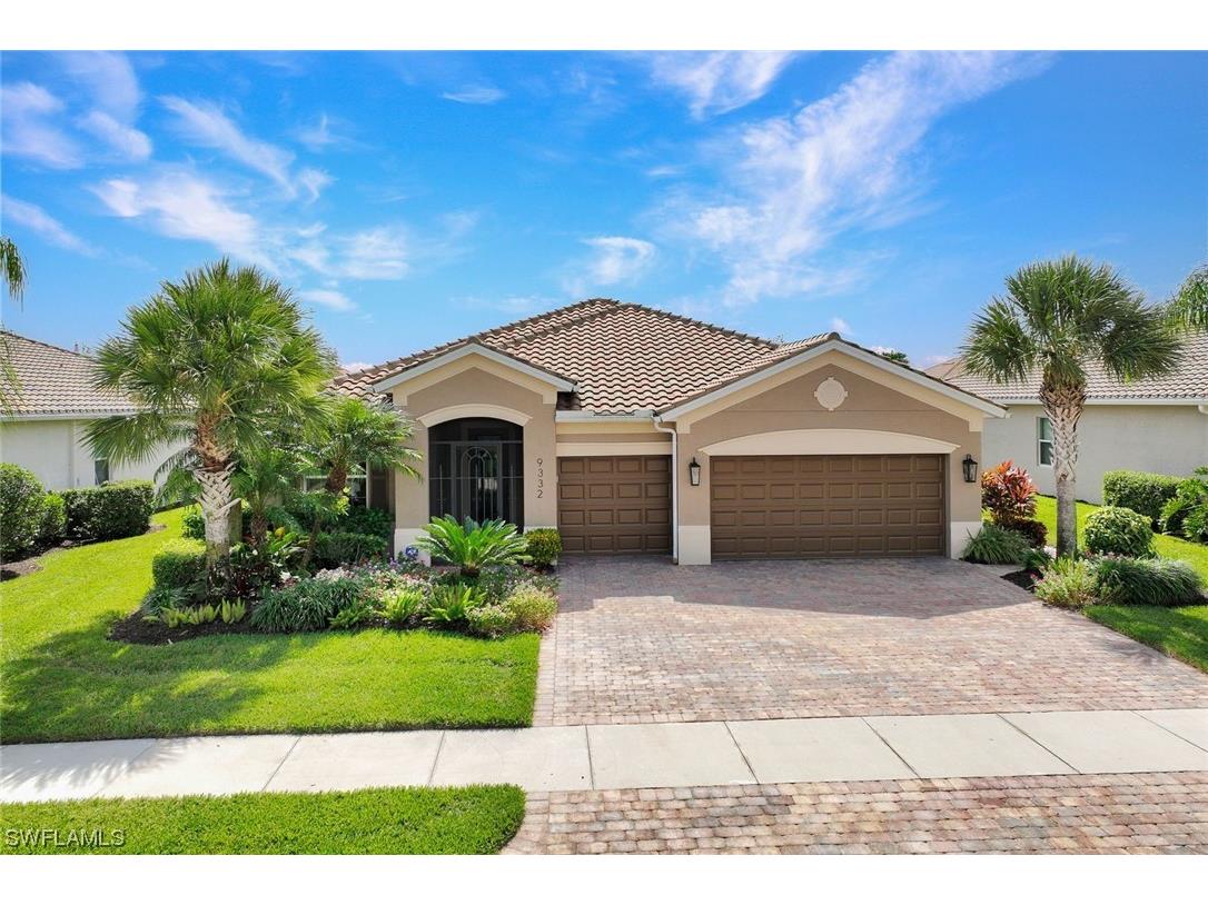 9332 Fieldstone Lane Naples FL 34120 223078990 image1