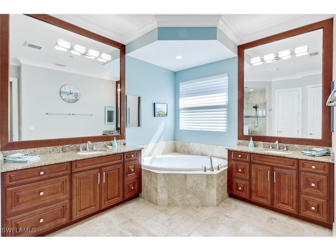9333 Campanile Circle Naples FL 34114 225085016 image26