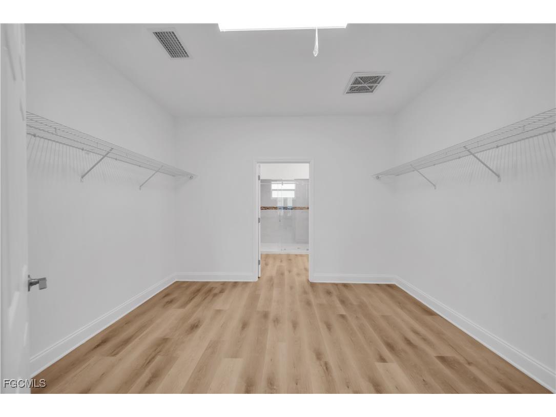 9333 Hialeah Terrace Port Charlotte FL 33981 2025005504 image14