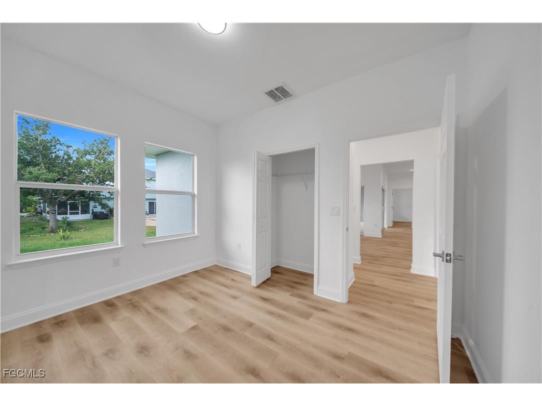 9333 Hialeah Terrace Port Charlotte FL 33981 2025005504 image19