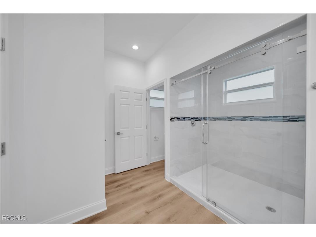 9333 Hialeah Terrace Port Charlotte FL 33981 2025005504 image21