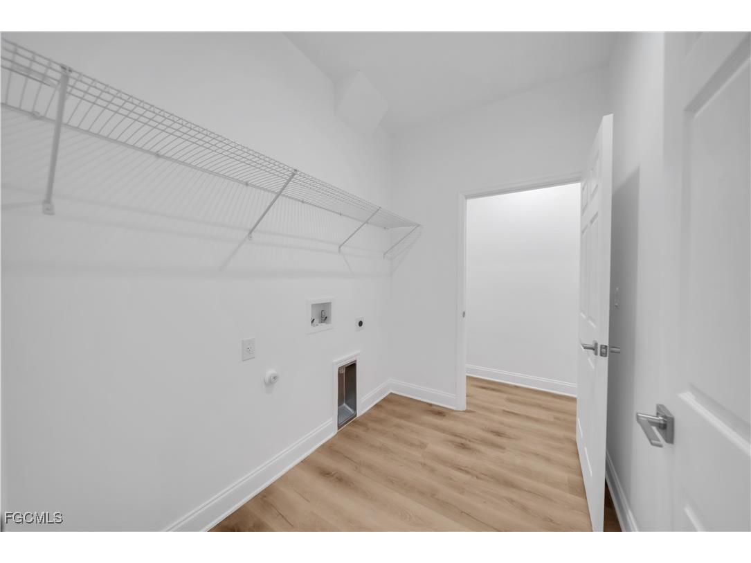 9333 Hialeah Terrace Port Charlotte FL 33981 2025005504 image24