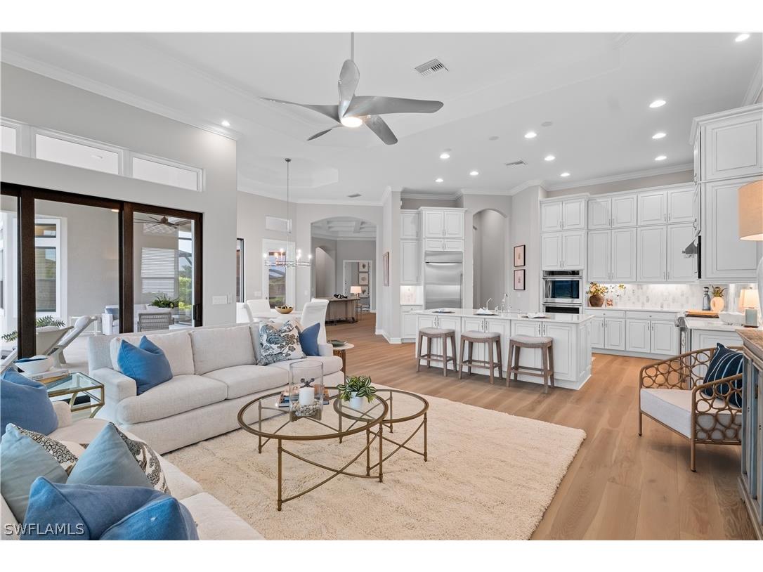 9333 Tulipano Terrace Naples FL 34119 224054699 image1