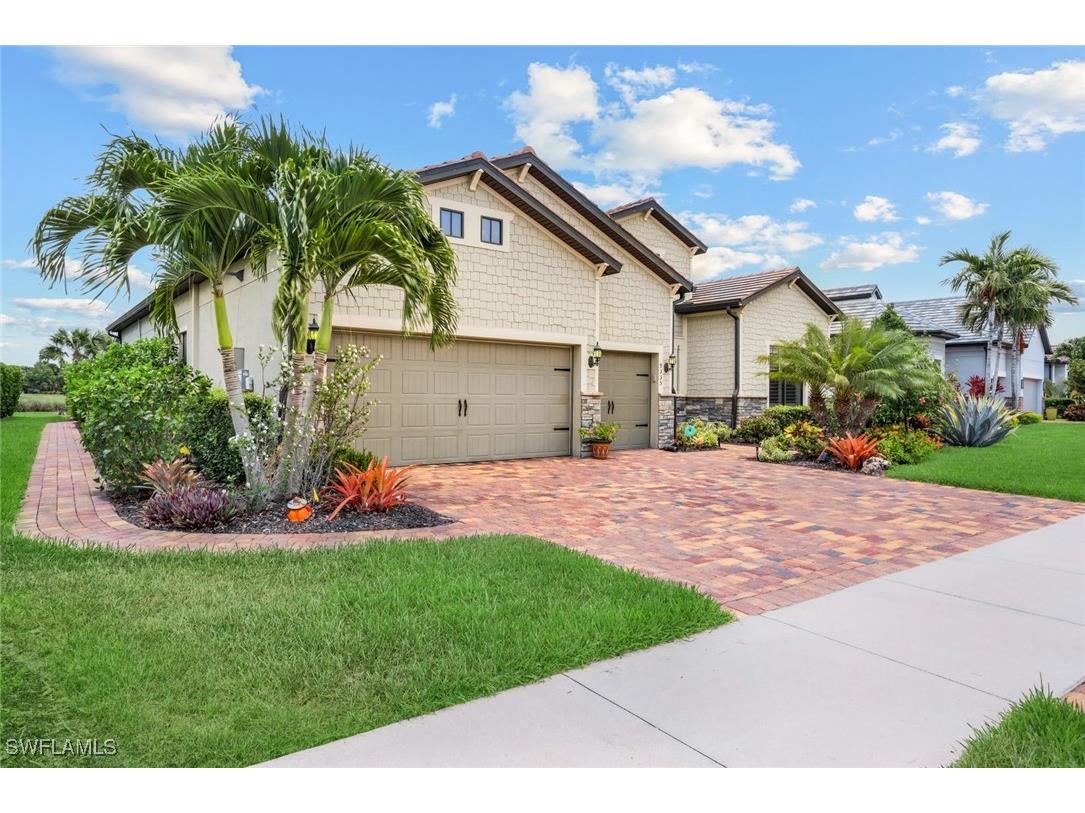 9335 Surfbird Court Naples FL 34120 225068608 image2