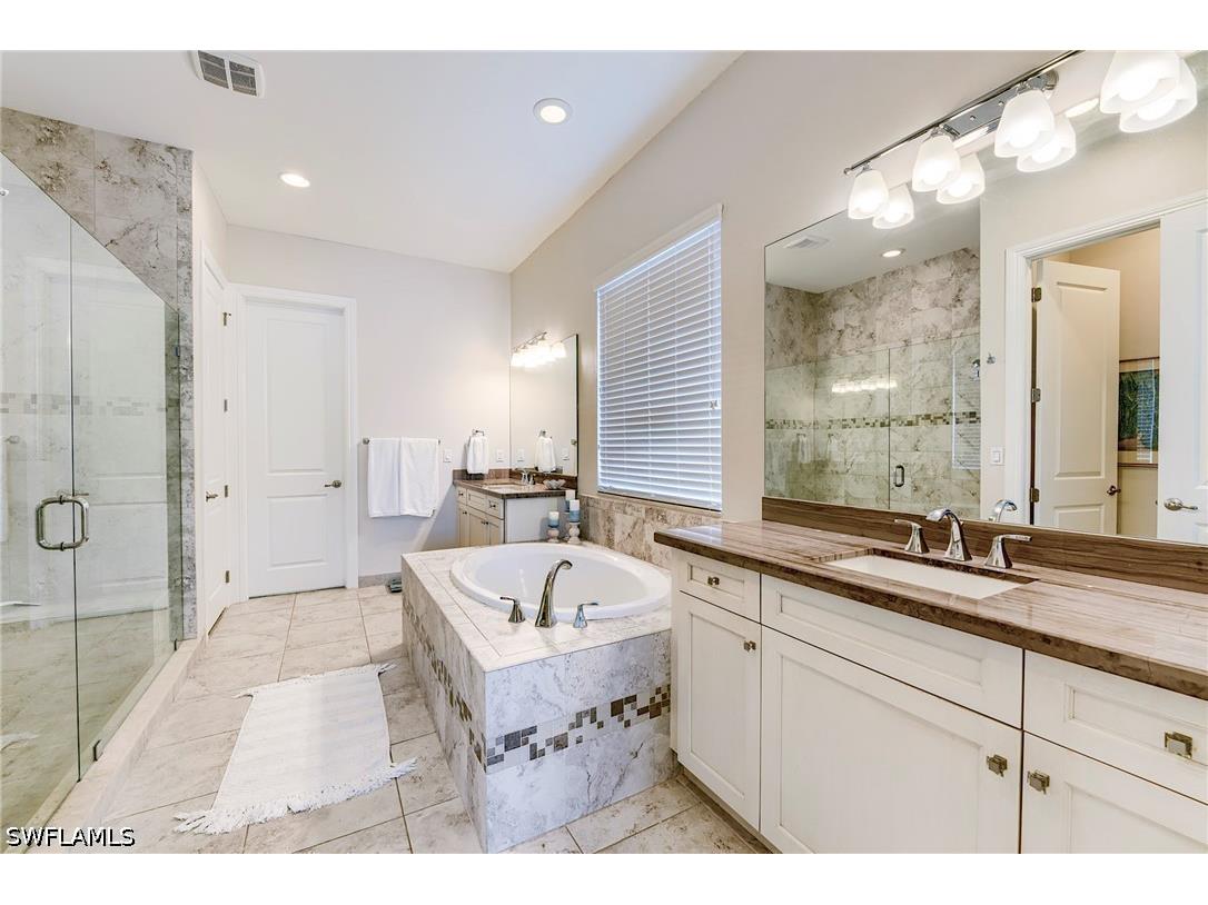 9335 Woodhurst Drive Naples FL 34120 226017275 image23