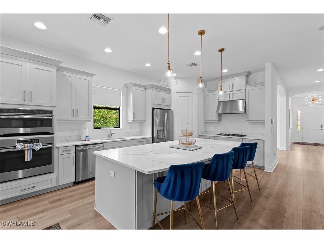 9336 Montelanico Loop Naples FL 34119 225033630 image1