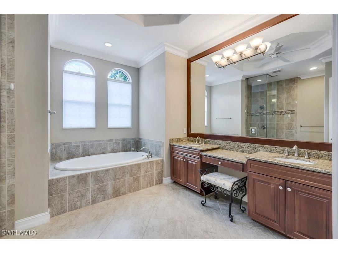 9337 Campanile Circle Naples FL 34114 225035332 image21