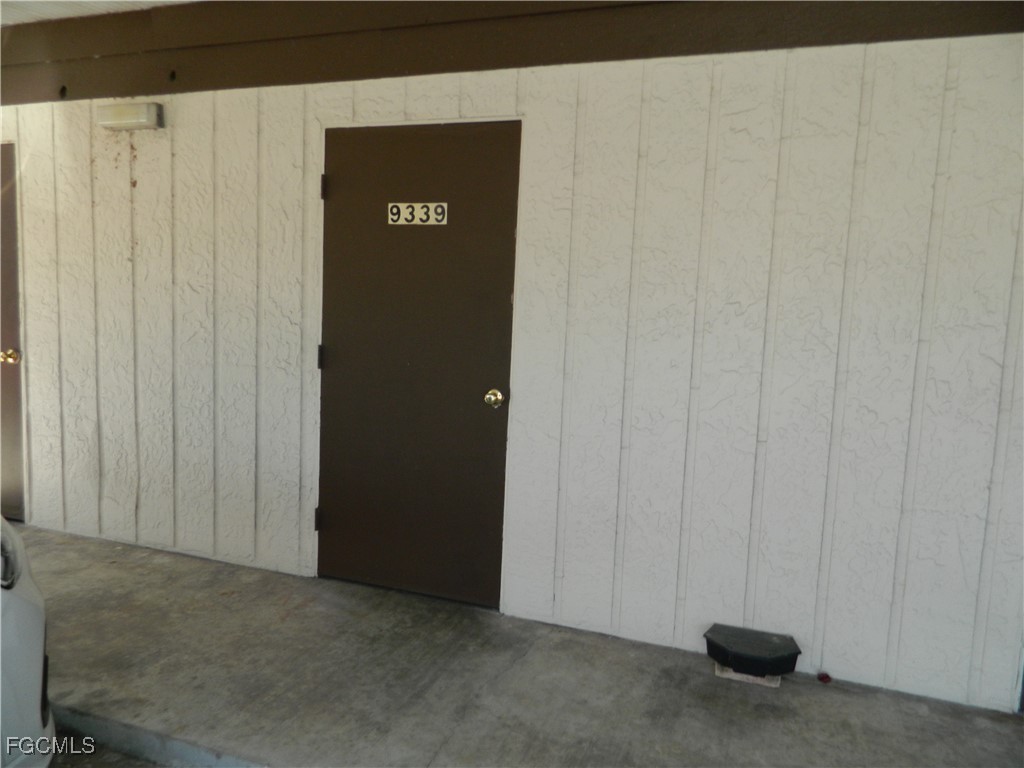 9339 Lennex Lane Fort Myers FL 33919 2025020665 image12
