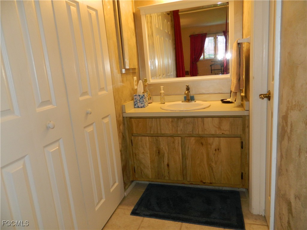 9339 Lennex Lane Fort Myers FL 33919 2025020665 image8