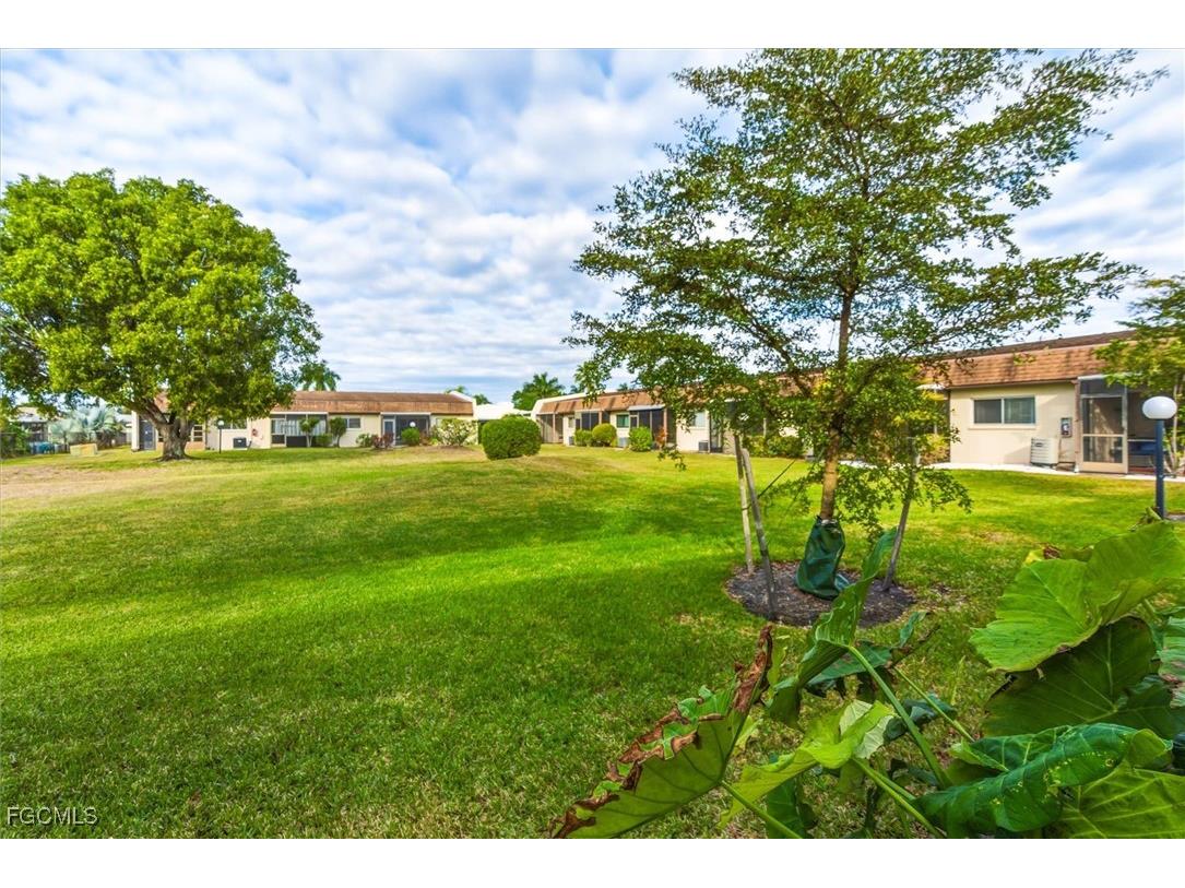 9339 Lennex Lane Fort Myers FL 33919 2026002526 image23