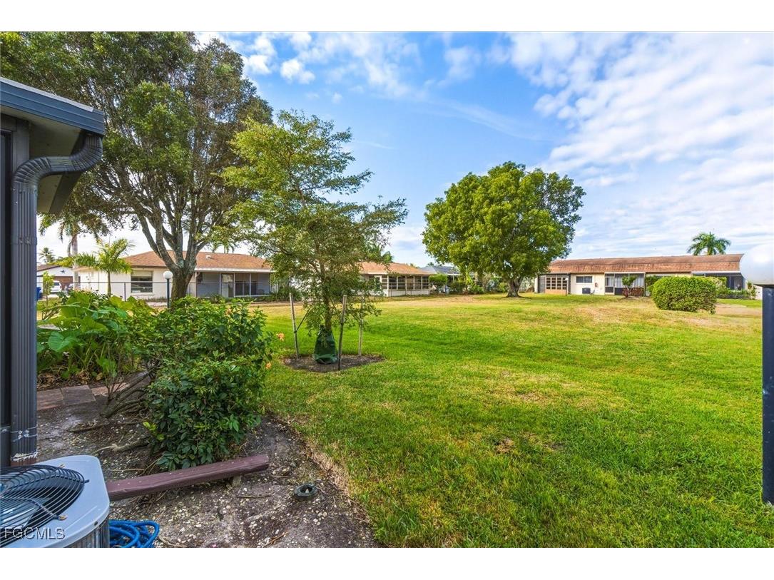 9339 Lennex Lane Fort Myers FL 33919 2026002526 image24