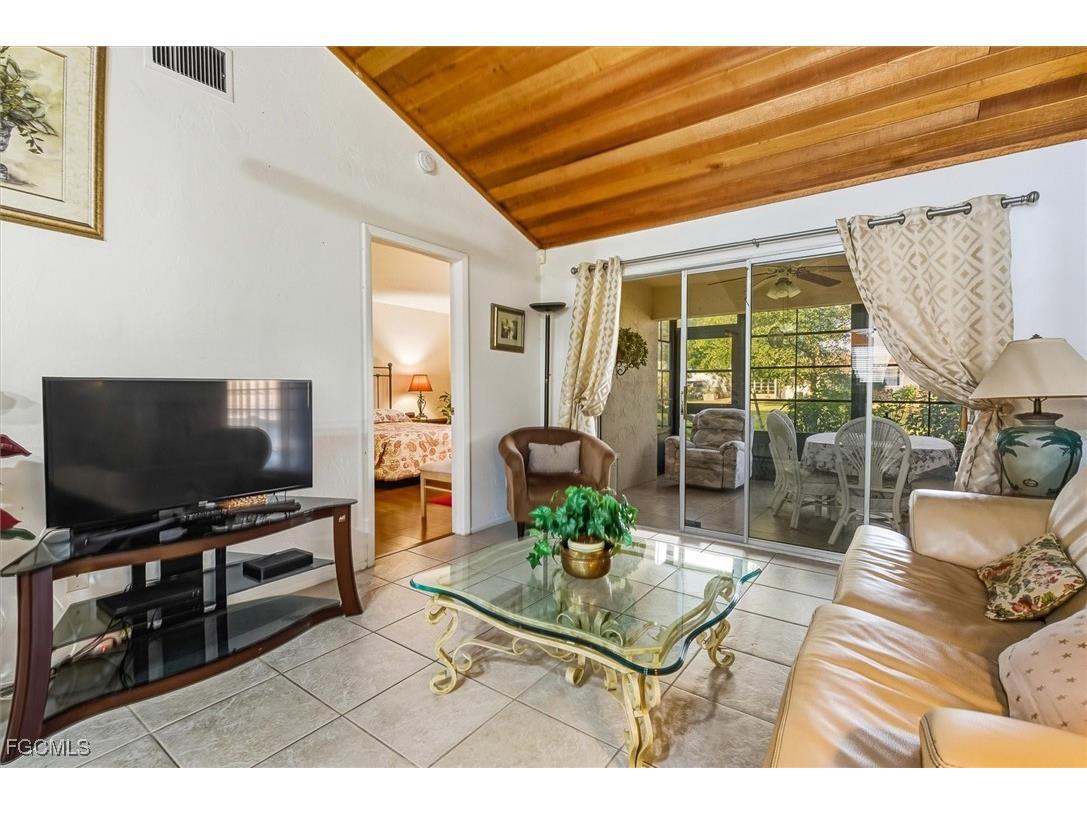 9339 Lennex Lane Fort Myers FL 33919 2026002526 image5