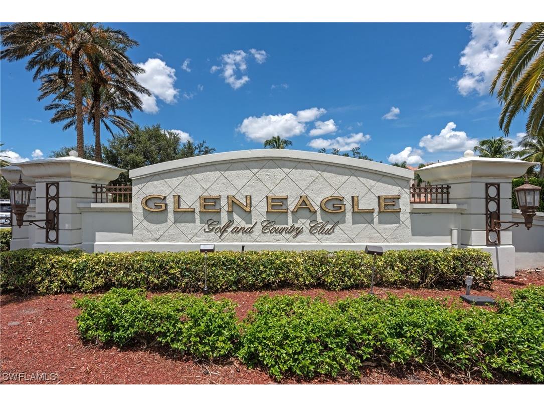 934 Fairhaven Court Naples FL 34104 223043681 image1