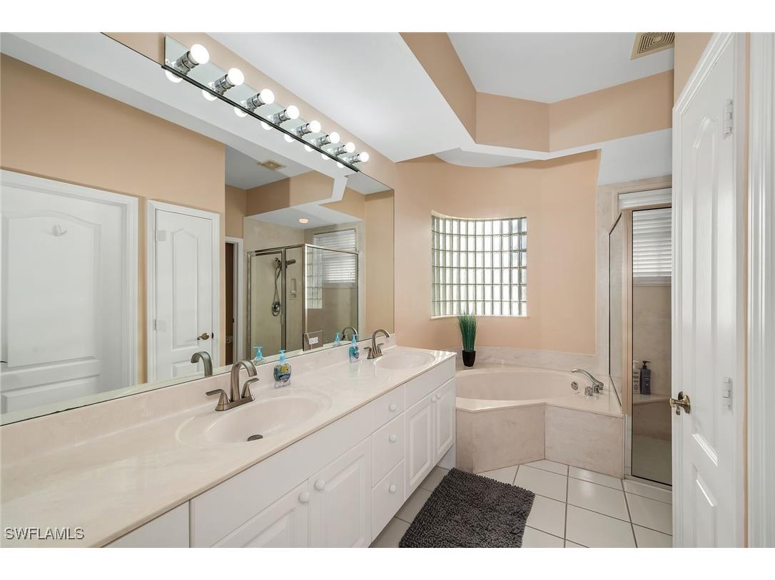 934 Marble Drive Naples FL 34104 226004589 image19