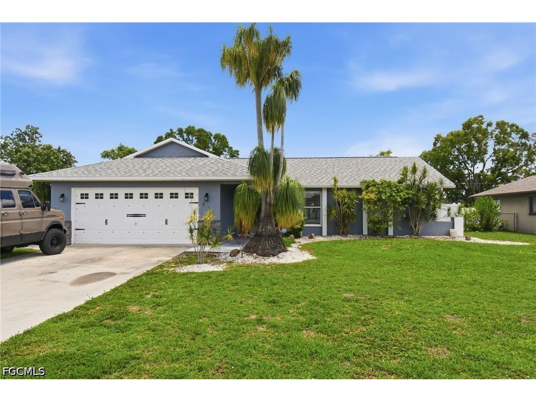 934 SE 25th Lane Cape Coral FL 33904 2026018132 image1