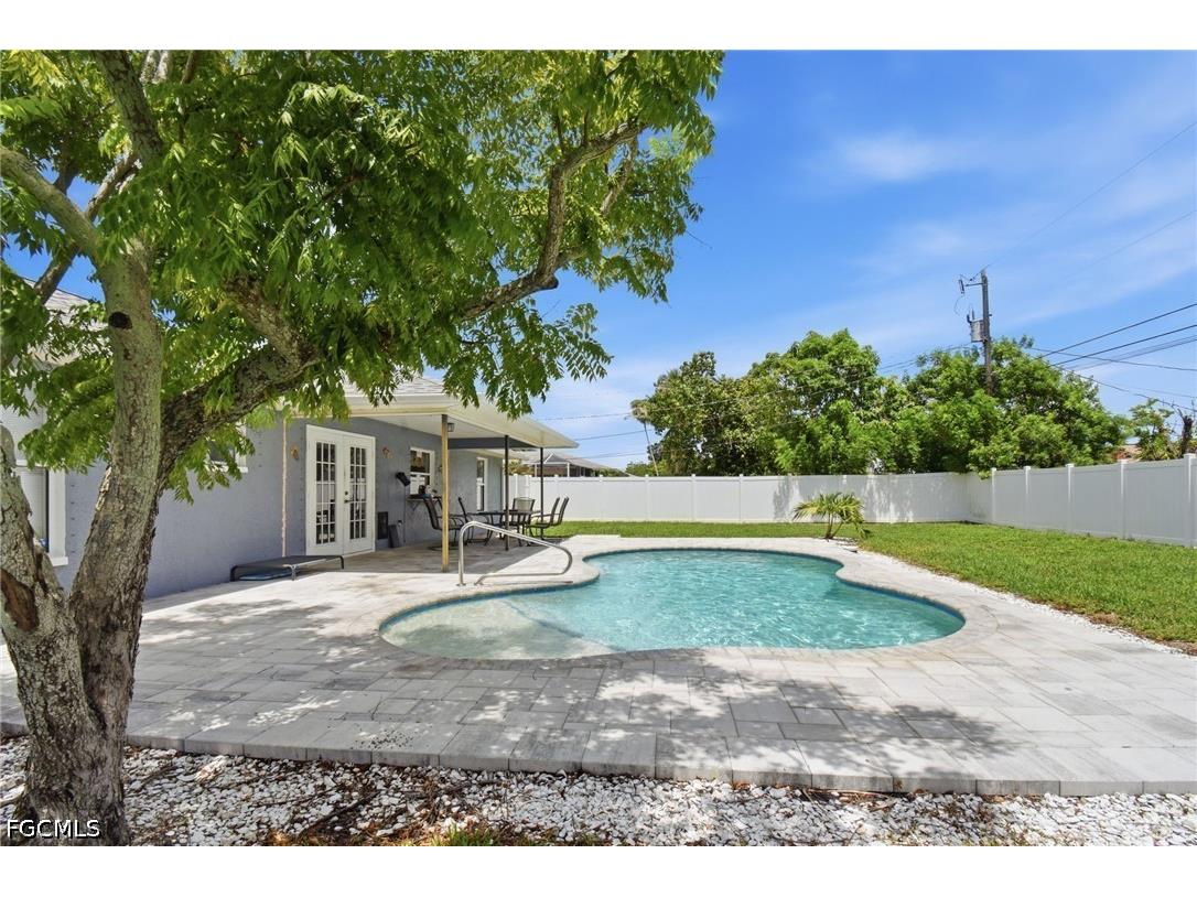 934 SE 25th Lane Cape Coral FL 33904 2026018132 image20