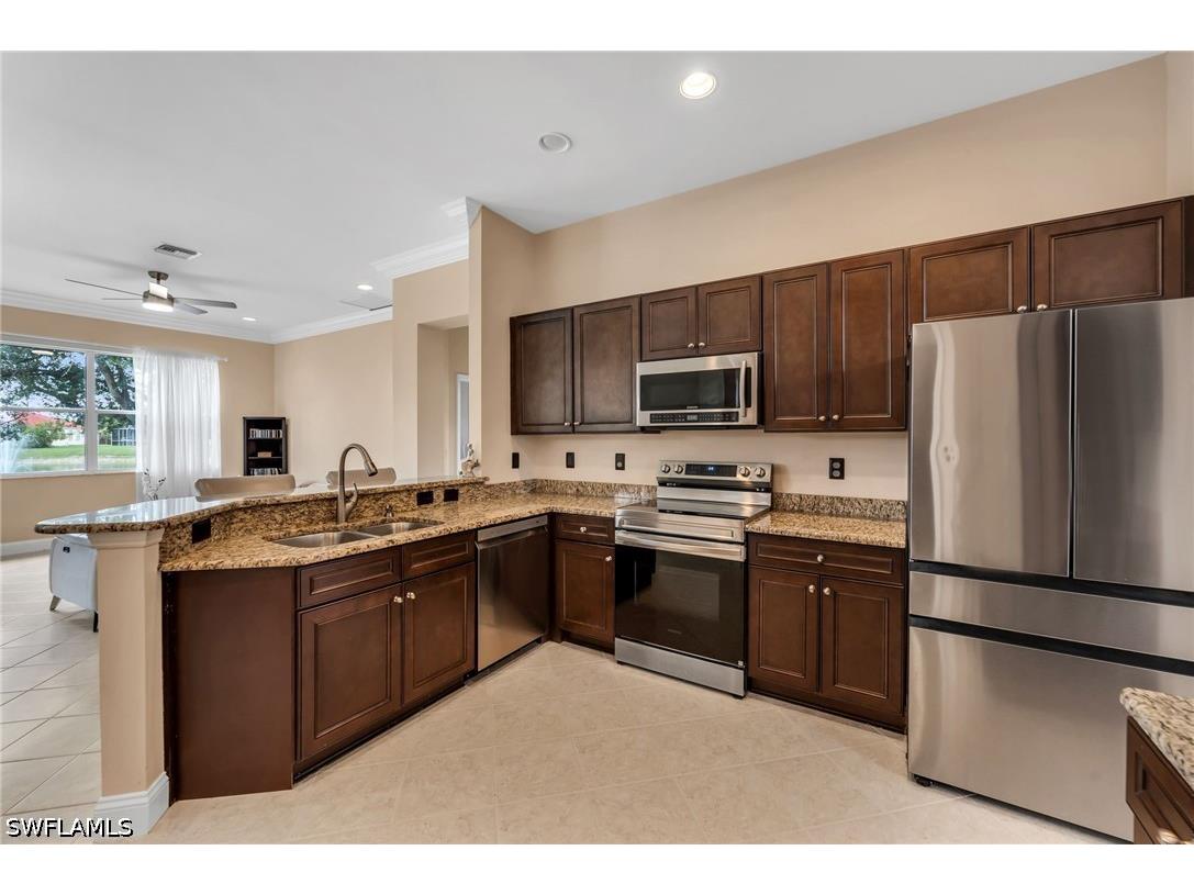 934 Tropical Bay Court Naples FL 34120 226022676 image11