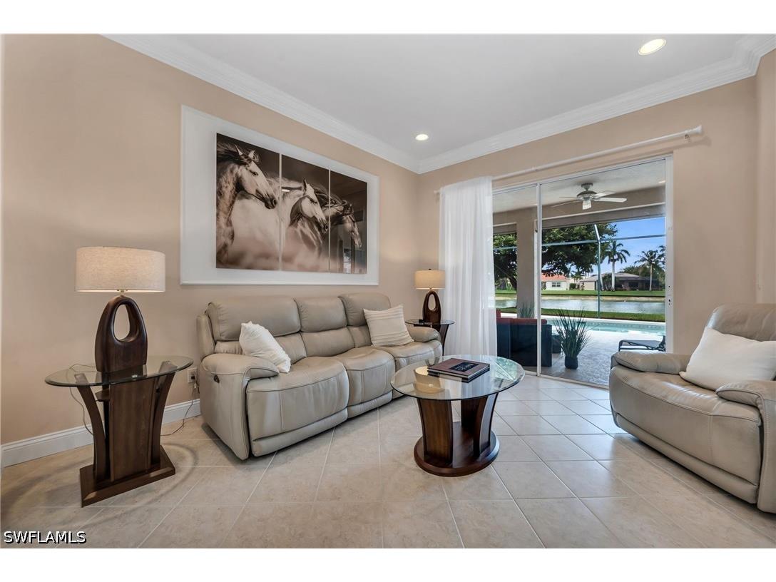 934 Tropical Bay Court Naples FL 34120 226022676 image7