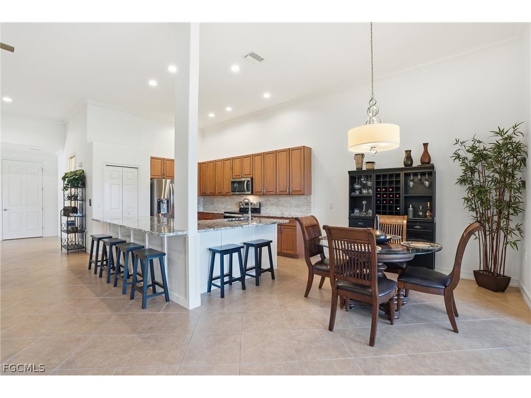 9340 Triana Terrace #4 Fort Myers FL 33912 2026008449 image12
