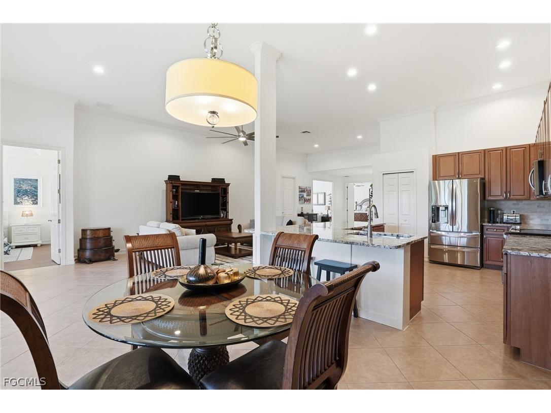 9340 Triana Terrace #4 Fort Myers FL 33912 2026008449 image13