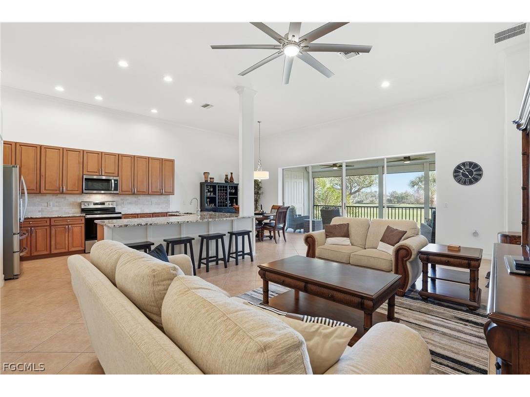 9340 Triana Terrace #4 Fort Myers FL 33912 2026008449 image8
