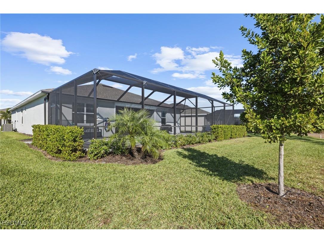 9341 Aqua Overlook Court Lehigh Acres FL 33936 2026000796 image28