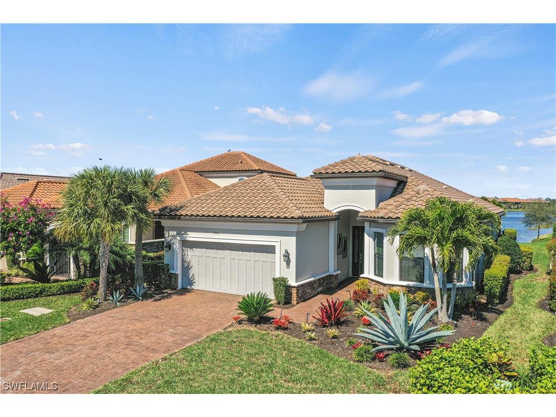 9341 Terresina Drive Naples FL 34119 224017901 image1