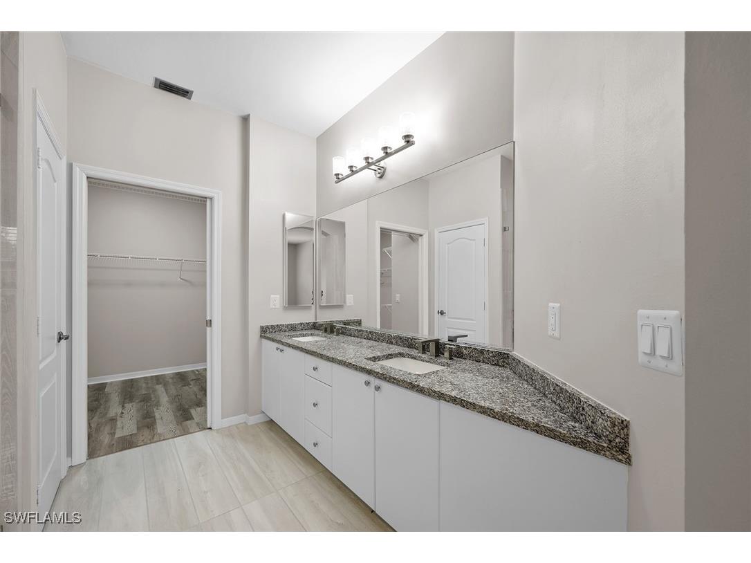 9342 Lake Abby Lane Bonita Springs FL 34135 225065285 image12