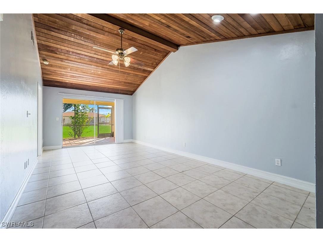 9345 Lennex Lane Fort Myers FL 33919 223086826 image1