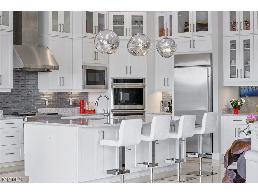 9345 Tulipano Terrace Naples FL 34119 2026006750 image11