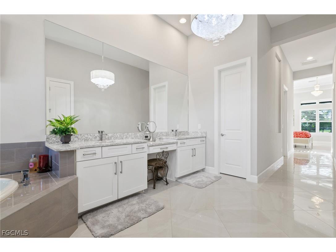 9345 Tulipano Terrace Naples FL 34119 2026006750 image20