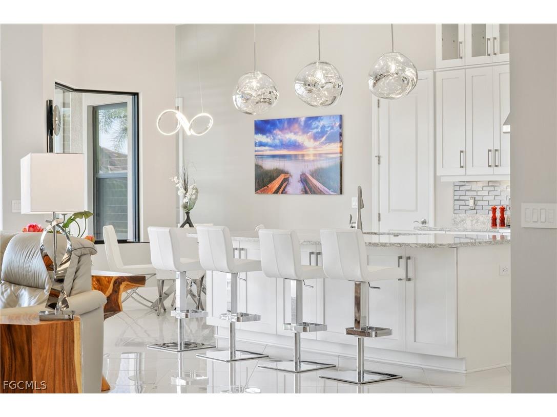 9345 Tulipano Terrace Naples FL 34119 2026006750 image6