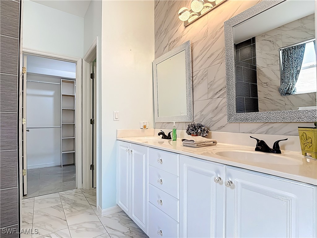 9346 Palm Island Circle North Fort Myers FL 33903 225067392 image25