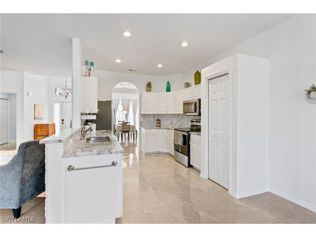 9346 Palm Island Circle North Fort Myers FL 33903 226006026 image14