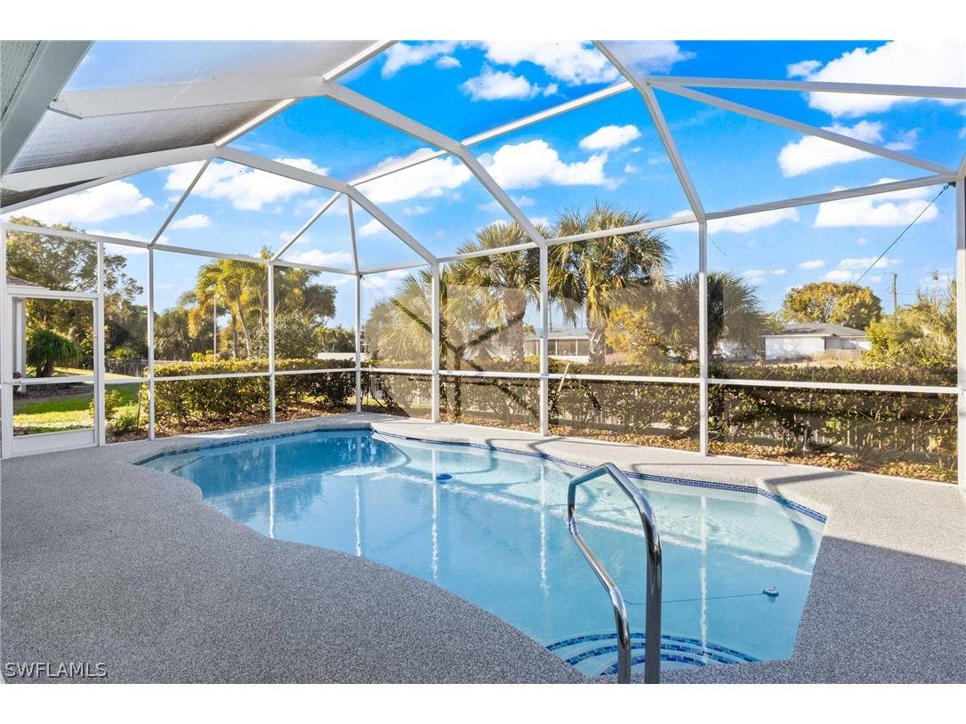 9346 Palm Island Circle North Fort Myers FL 33903 226006026 image34