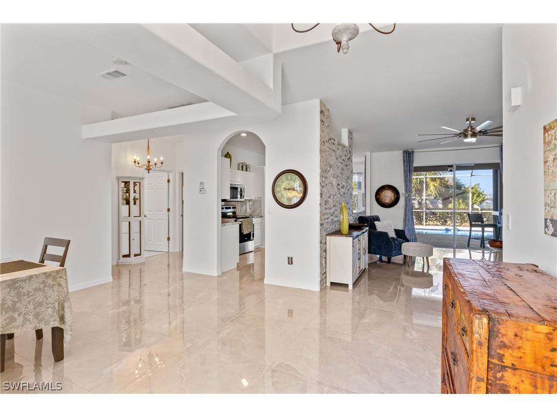 9346 Palm Island Circle North Fort Myers FL 33903 226006026 image6