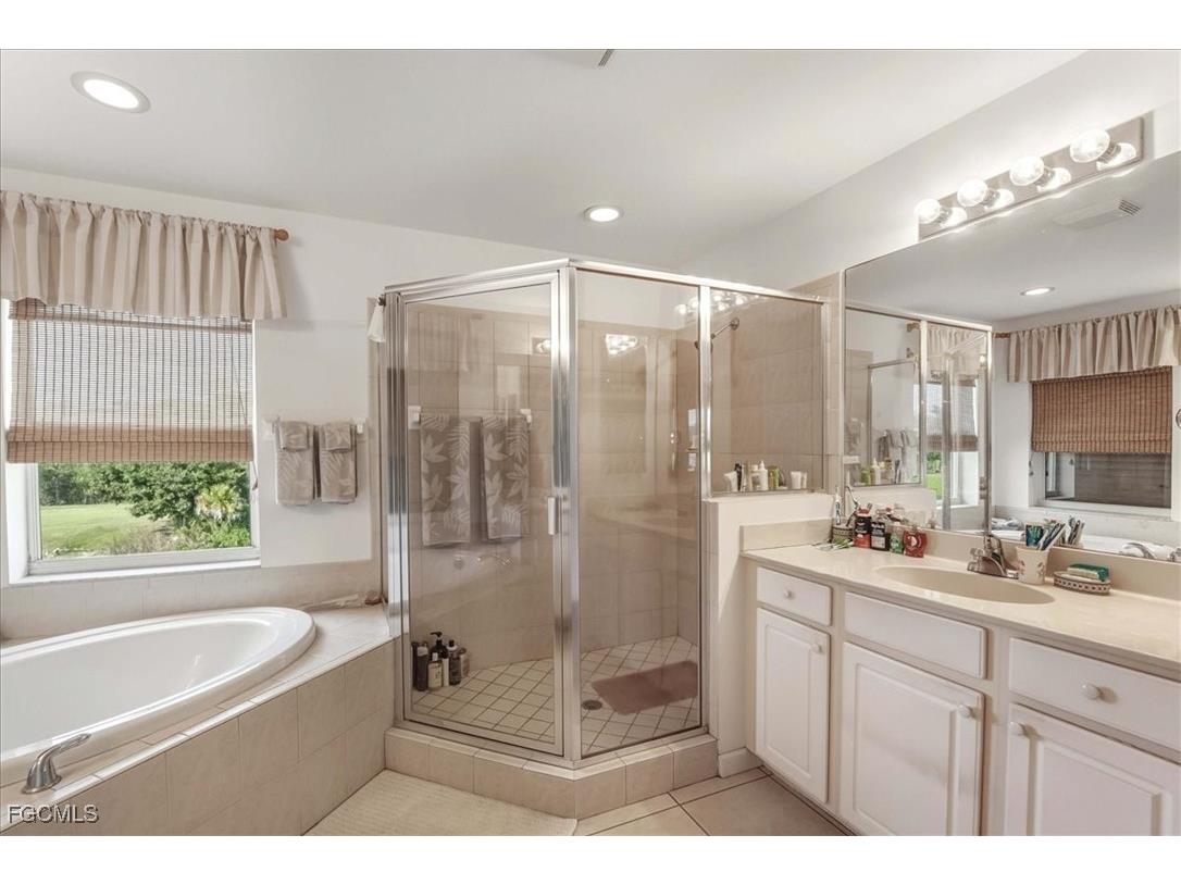9346 Spanish Moss Way Bonita Springs FL 34135 2026001634 image12