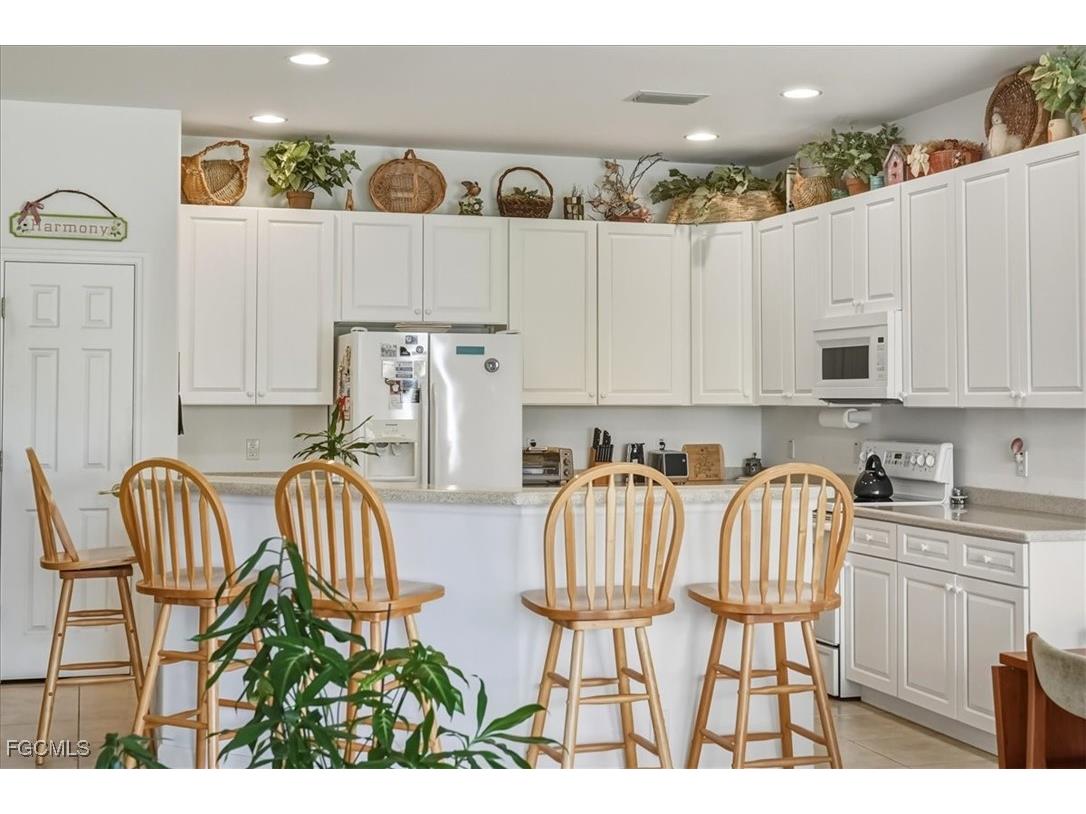 9346 Spanish Moss Way Bonita Springs FL 34135 2026001634 image36