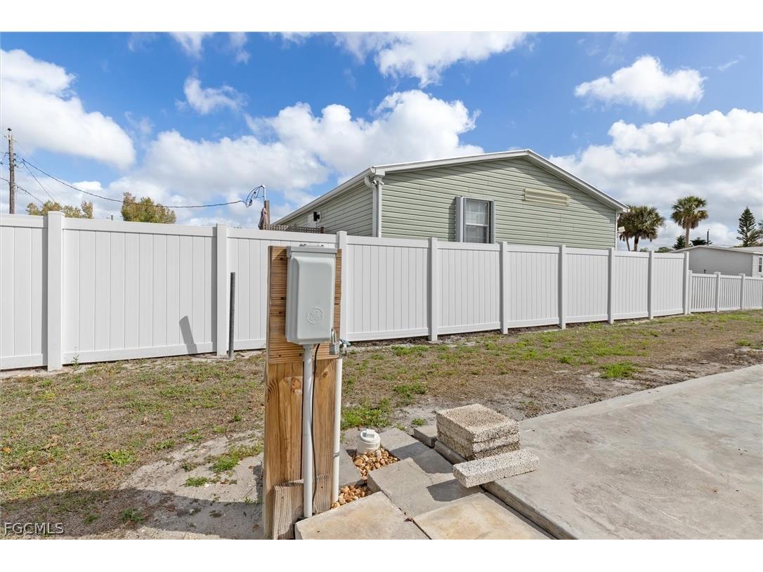 9347/9355 Boots Street Punta Gorda FL 33982 2026010430 image34