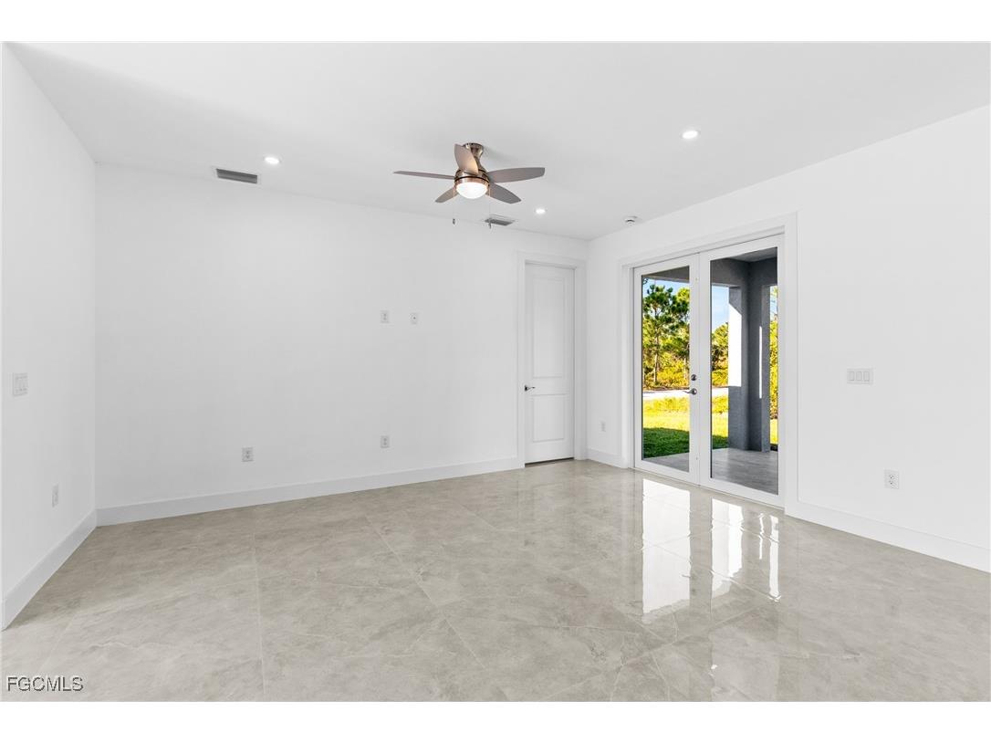 935 Elgin Street Lehigh Acres FL 33974 2025021875 image11