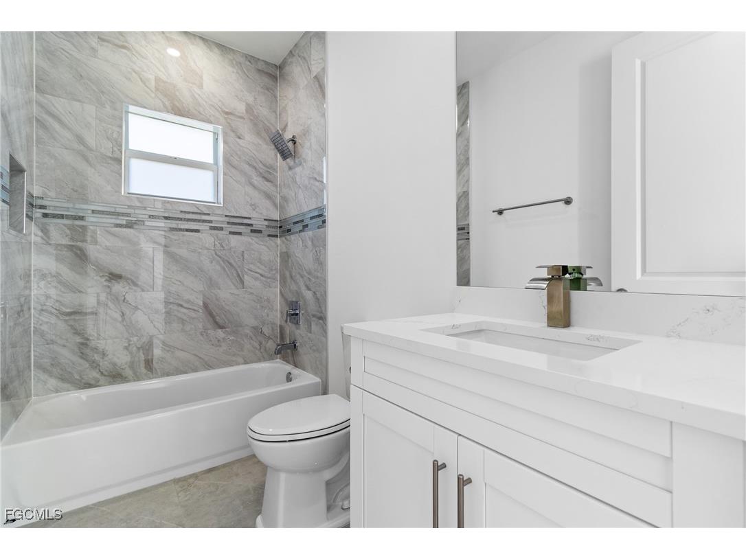 935 Elgin Street Lehigh Acres FL 33974 2025021875 image25