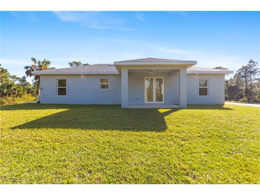 935 Elgin Street Lehigh Acres FL 33974 2025021875 image38